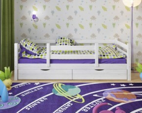 Детская кровать из массива березы Соня-5 (Белый/Лак) в Снежинске - snezhinsk.mebel-74.com | фото